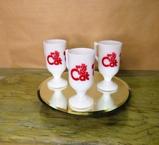 Caneca de café vintage com pedestal de vidro leitoso para gatos árticos estampa de pata do ano do gato comprar usado  Enviando para Brazil