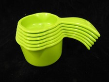 Tupperware curved handle d'occasion  Expédié en Belgium