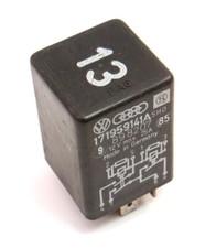Relé 13 AC 83-95 VW Jetta Golf GTI MK2 Corrado Scirocco Rabbit - 171 959 141 A comprar usado  Enviando para Brazil