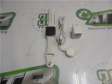 Apple Watch Series 3 A1860 42mm prata GPS celular com pulseira e carregador comprar usado Apple Watch Series 3 A1860 42mm prata GPS celular com pulseira e carregador comprar usado  Enviando para Brazil