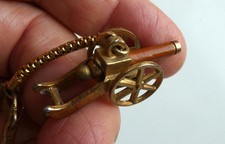 Ancien porte clé d'occasion  Jœuf