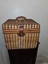 Cesta de piquenique/adega vintage de vime azul Gingham forrada 12 x 12 x 11 comprar usado  Enviando para Brazil