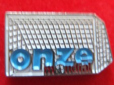 Pin football mondial d'occasion  Aurillac