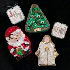 Caixa de doces/bugigangas trio de Natal, cetim e lantejoulas, usado comprar usado Caixa de doces/bugigangas trio de Natal, cetim e lantejoulas, usado comprar usado  Enviando para Brazil
