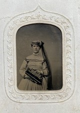 Woman flutina musical for sale  Mount Hope