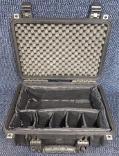 Custodia peli 1450 usato  Spedire a Italy