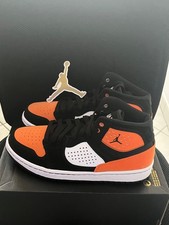 Chaussures nike jordan d'occasion Chaussures nike jordan d'occasion  Domène