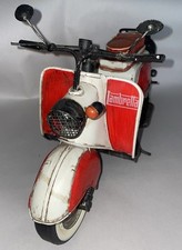 Scooter Lambretta Clásico Vintage Grande Metal Rojo y Blanco Modelo 39x20.5x14cm segunda mano  Embacar hacia Mexico