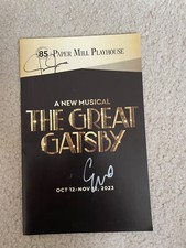 RARO: THE GREAT GATSBY Playbill Outono 2023 Moinho de Papel JEREMY JORDAN & EVA N ASSINADO comprar usado  Enviando para Brazil