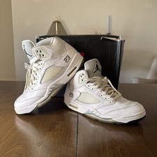 Tamanho 9.5- Nike Air Jordan Retro 5 Branco Metálico Cinza Masculino Raro 136027-130 comprar usado  Enviando para Brazil