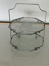 SUPORTE PARA BOLO VINTAGE CROMADO 2 CAMADAS COM PRATELEIRAS DE VIDRO GRAVADO EM 4 PÉS DE BOLA comprar usado  Enviando para Brazil