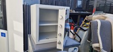 Eurovault aver grade for sale  HATFIELD