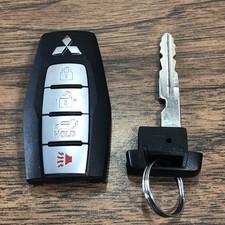 Chaveiro inteligente controle remoto Mitsubishi Outlander 4BTN KR5MTXN1 S180145500 fabricante de equipamento original comprar usado Chaveiro inteligente controle remoto Mitsubishi Outlander 4BTN KR5MTXN1 S180145500 fabricante de equipamento original comprar usado  Enviando para Brazil