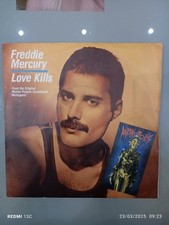 Giri freddy mercury usato  Torre del Greco