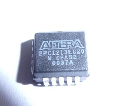 Epc1213lc20 fpga 212 d'occasion  Caulnes