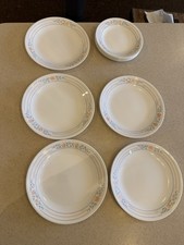 Corelle medium plates for sale Corelle medium plates for sale  NEWCASTLE UPON TYNE