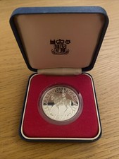 1977 queens jubilee coin for sale 1977 queens jubilee coin for sale  UK