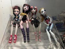 Monster high dolls d'occasion  Expédié en Belgium