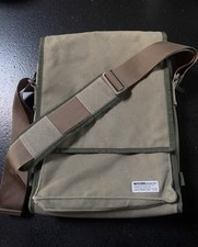 Incase canvas vertical for sale  Sandpoint