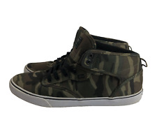 Sneakers globe motley usato  Spedire a Italy
