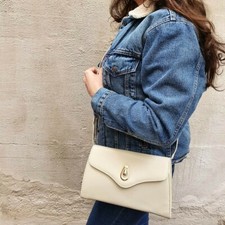 Borsa pochette pelle usato  Vigevano