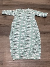 Vestido de dormir Kate Quinn bebê 0-3 meses aviões nuvens 100% algodão orgânico comprar usado  Enviando para Brazil