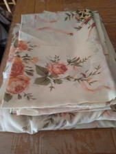 Drap vintage d'occasion  Saint-Julien-l'Ars