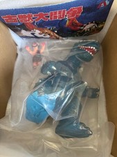 Antico kaiju rex usato  Spedire a Italy