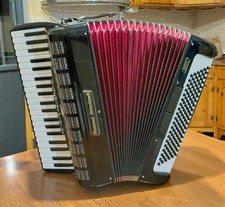 Fisarmonica 120 bassi usato  Ceglie Messapica