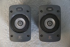 2x głośnik Logitech THX Boxes Suround 5.1 Z906 z uchwytem ściennym na sprzedaż  Wysyłka do Poland