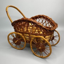 Vintage wicker wagon for sale  Manhattan