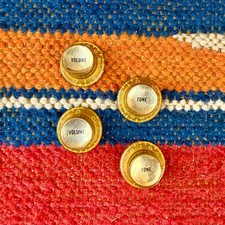 Botões de guitarra vintage Gibson ouro capô refletor conjunto combinado de 4 por volta de 1960, usado comprar usado Botões de guitarra vintage Gibson ouro capô refletor conjunto combinado de 4 por volta de 1960, usado comprar usado  Enviando para Brazil