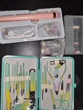 Pedicure manicure kit d'occasion  Expédié en Belgium