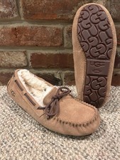Ugg dakota moccasin for sale  Severna Park