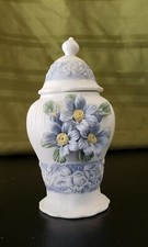 Blue flower ceramic for sale  Charlestown