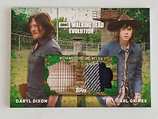 Cartão relíquia dupla Daryl Dixon & Carl Grimes 2017 Walking Dead Evolution 24/25 comprar usado  Enviando para Brazil