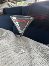 Copo Martini lembrança colecionável restaurante e bar Carmines NYC comprar usado  Enviando para Brazil