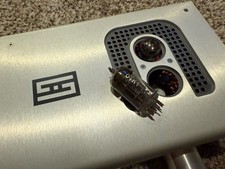 Amplificador y preamplificador de auriculares híbrido Schiit Lyr Tube segunda mano  Embacar hacia Mexico