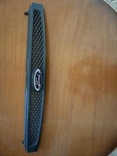 Griglia radiatore anteriore usato  Avezzano