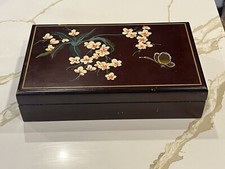 Vintage wood jewelry for sale  Gainesville