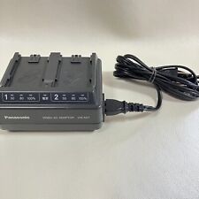 Cargador de batería Panasonic VW-AD7 doble celda para adaptador de CA de videocámara genuino segunda mano  Embacar hacia Argentina