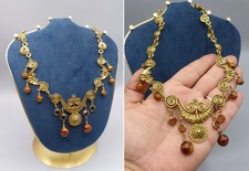 Collier vintage doré d'occasion Collier vintage doré d'occasion  Saint-Chef