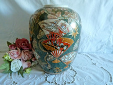 Ancien vase porcelaine d'occasion  Lille-