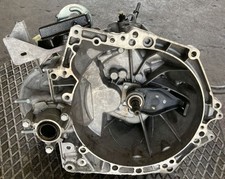 Cambio manuale marce usato  Putignano