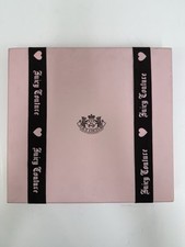 Glamourous Juicy Couture icônico conjunto de álbuns de recortes com caixa rosa -incompleto/cruto comprar usado  Enviando para Brazil