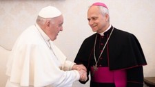 Pontiff pope catholic d'occasion  Graignes-Mesnil-Angot