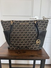 Bolsa de ombro Michael Kors preta bronzeada monograma bolsa MK comprar usado  Enviando para Brazil