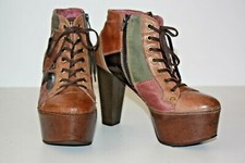 Atrai boots lacets d'occasion  La Roche-Posay