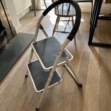 Two step step for sale  TEDDINGTON