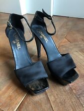 Chanel black patent usato  Roma